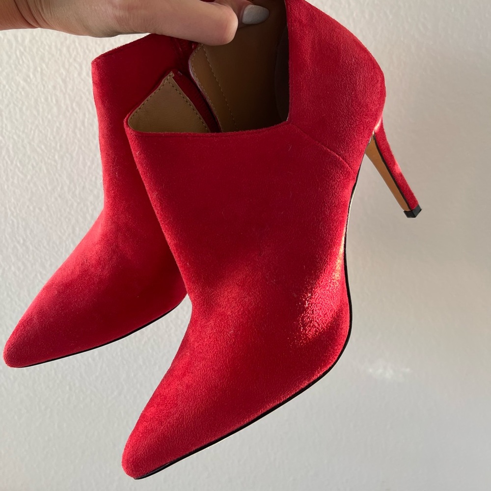 Stiletto red suade Jessica Simpson heels!